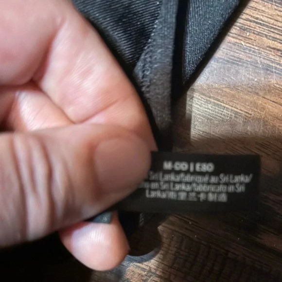 VS PINK ACTIVE SPORTS BRA BLACK - Picture 4 of 9